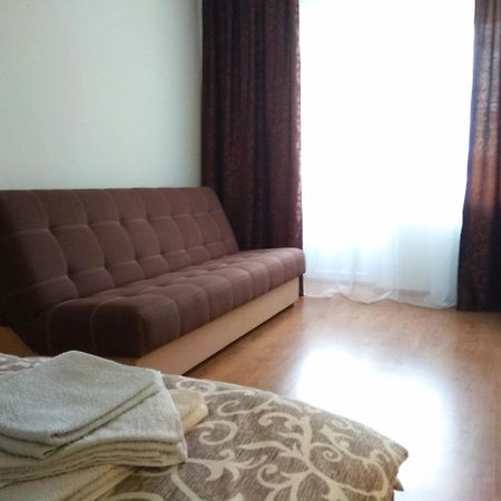 Апартаменты затишна квартира Ровно Экстерьер фото